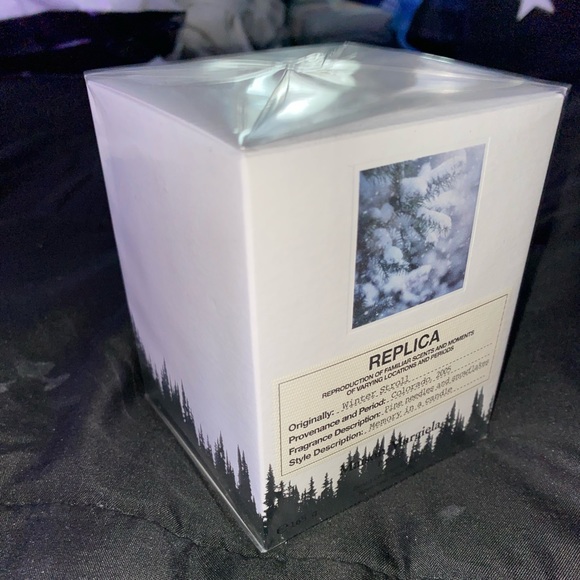 MAISON MARGIELA - ‘REPLICA’ •WINTER STROLL• SCENTED CANDLE (165g/5.82oz) **NEW** - Picture 4 of 16